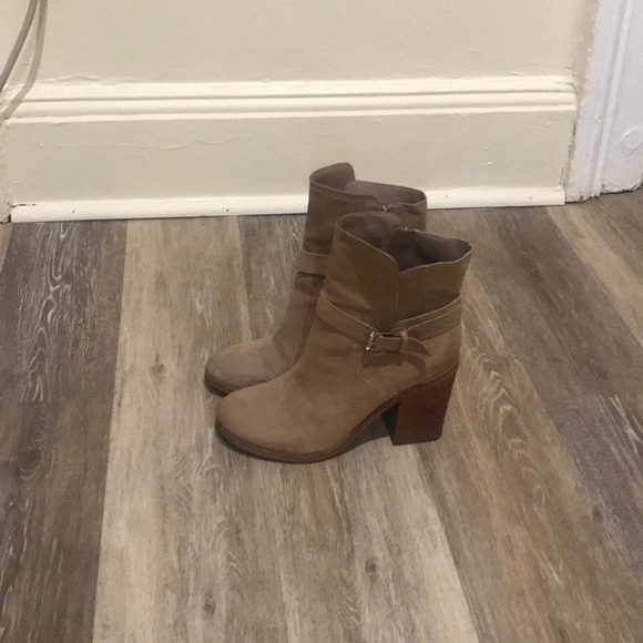 corra stacked heel bootie